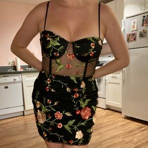 NWT Black sheer floral corset style Super Down mini formal dress